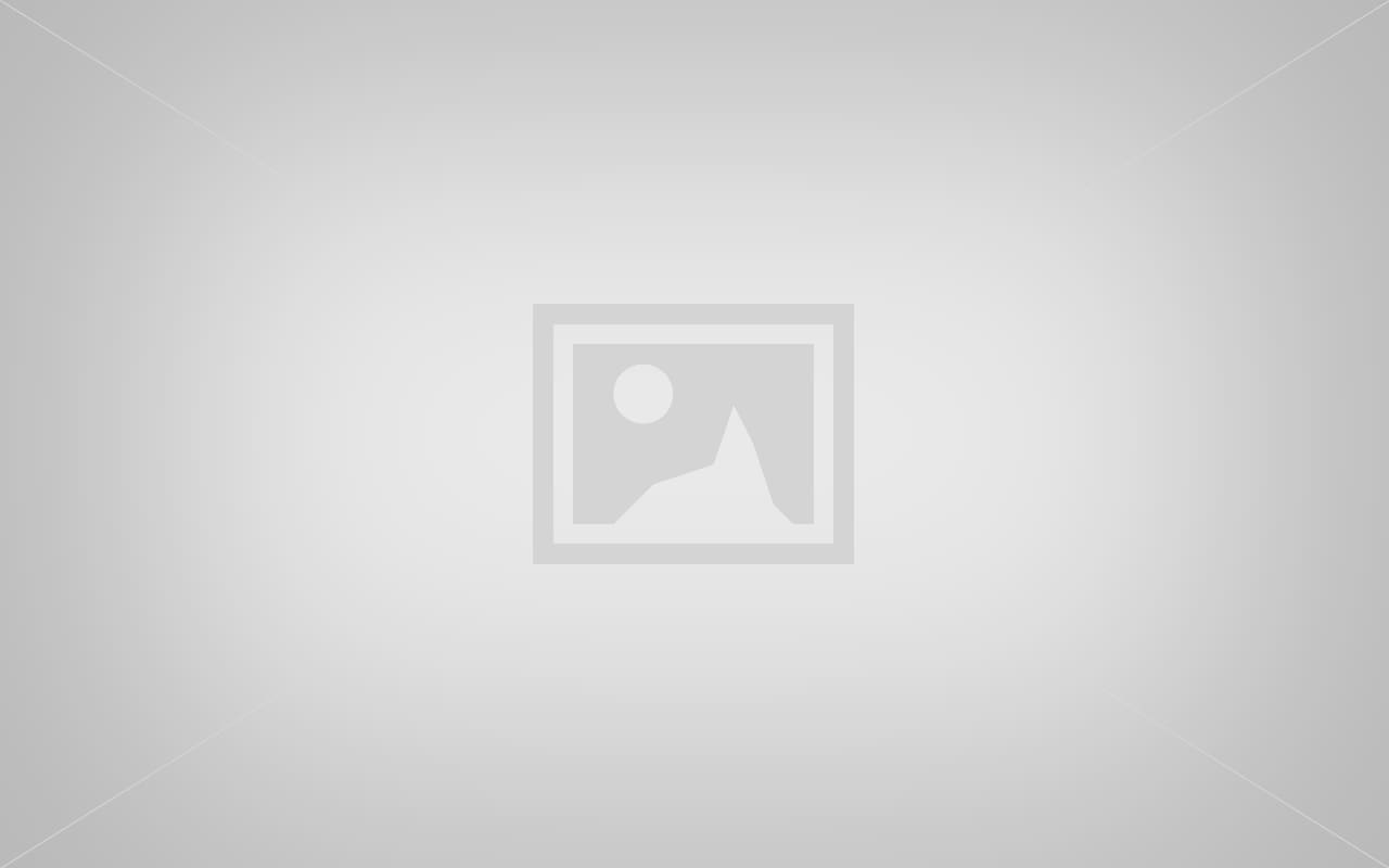 Gray image placeholder icon